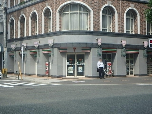 セブンイレブン博多駅南1丁目店