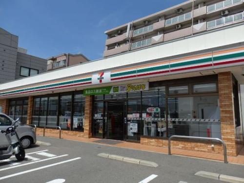 セブンイレブン博多席田小学校前店